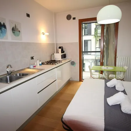 Cola Montano Apartment Milan Exterior photo