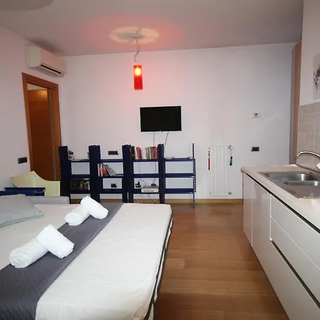 Cola Montano Apartment Milan Exterior photo